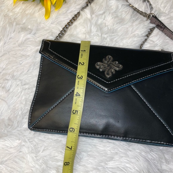 Simply Vera ~Vera Wang Crossbody Bag With An Antique Chain & Copper Strap - Picture 4 of 13